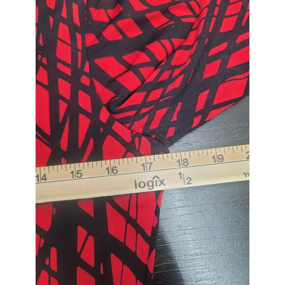 Womens Karin Stevens Dress Size 6 Half Sleeve Red and Black - Picture 9 of 12